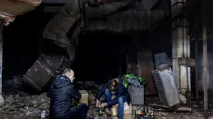 Războiul din Ucraina. Televiziunea de stat difuzează tutoriale despre cum se fac cocktailurile Molotov