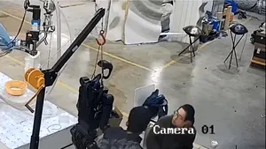 Un robot umanoid a scăpat de sub control şi a terorizat angajaţii unei fabrici
