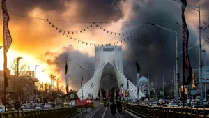 Războiul din Orientul Mijlociu. Israelul începe un „val larg de atacuri” în Iran / Trump anunță că întrerupe relațiile comerciale cu Spania. Care e motivul / Iranul are un nou lider. Adunarea Experților l-a ales pe fiul lui Ali Khamenei drept lider suprem