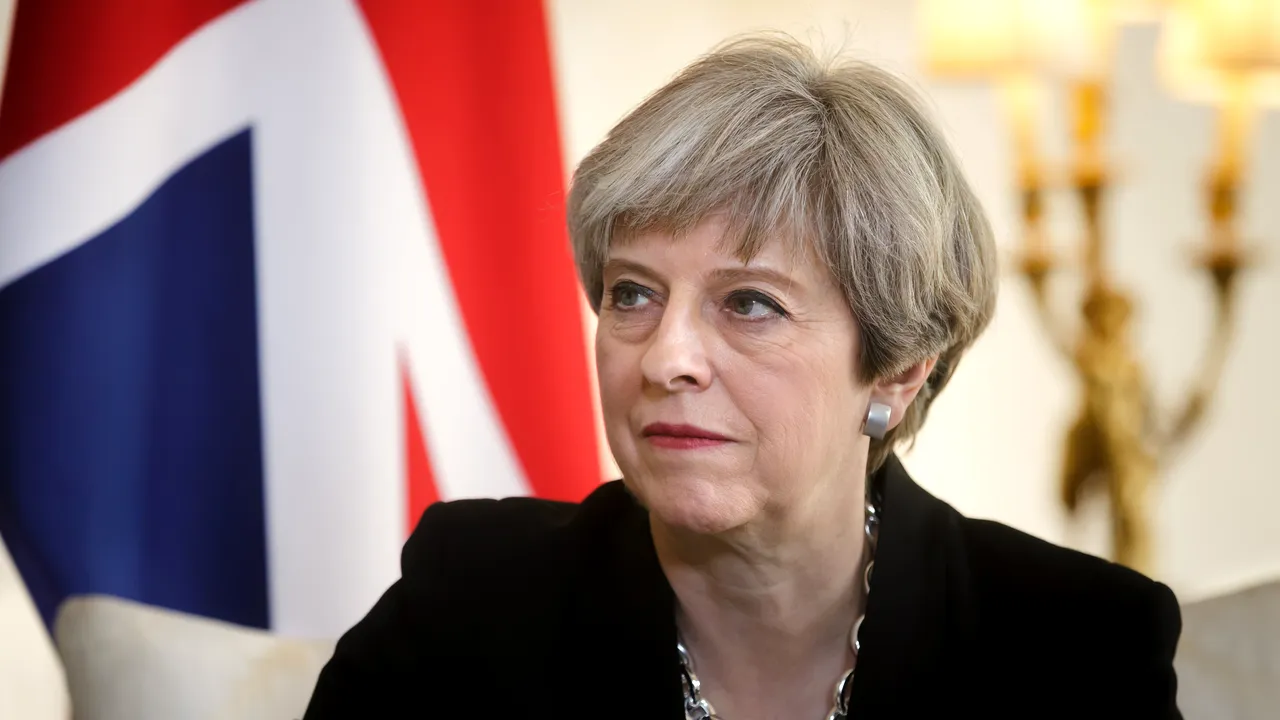 Theresa May a demisionat OFICIAL din funcţia de lider al Partidului Conservator