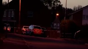 Atac şocant al unui poliţist asupra familiei sale: Şi-a forţat soţia să privească cum încerca să-şi omoare copiii, înainte de a o ucide