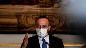 Turcia îi cere Greciei să reia discuţiile despre zonele disputate din Mediterana de est: ”Nu are nicio scuză”