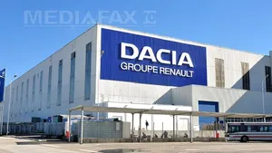 Ponta: Dacia Renault trebuie să rămână competitivă în raport cu uzine ale aceleiaşi companii