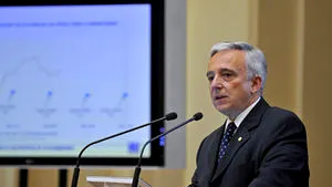 Romania’s President Deems Ctrl Bk Governor As Ideal PM