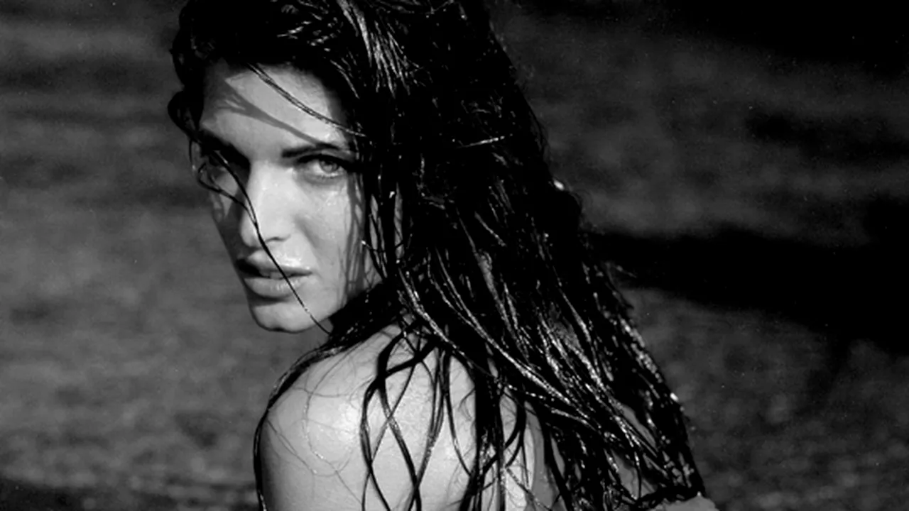 Top-modelul Stephanie Seymour, arestată pentru conducerea automobilului sub influenţa alcoolului