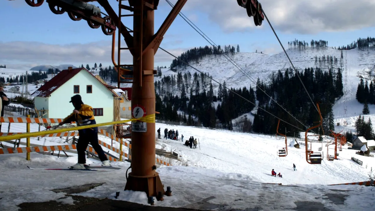 O turistă australiană a murit după ce a rămas blocată într-un teleschi în Japonia