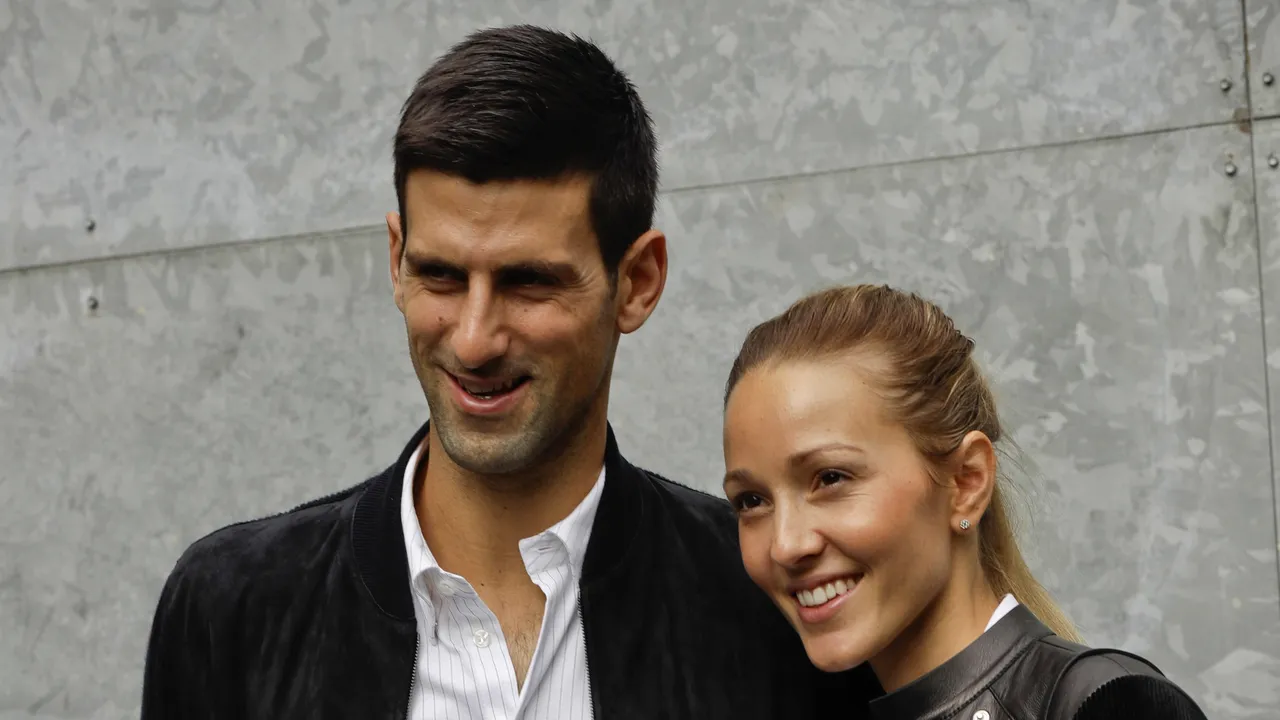 Reacţia soţiei lui Novak Djokovic, după ce sârbului i-a fost anulată viza: „Respir adânc pentru a mă calma“