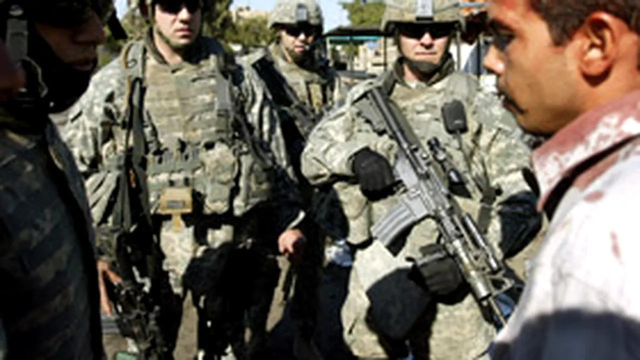SUA intenţionează să suplimenteze numărul militarilor mobilizaţi în Afganistan