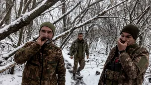 Războiul din Ucraina, ziua 637. Ruşii bombardează estul Ucrainei. Zelenski: ne vom întoarce stăpâni pe pământurile noastre