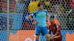 CUPA MONDIALĂ: Campioana mondială en-titre Spania, eliminată în grupe. Olanda şi Chile în optimi - FOTO