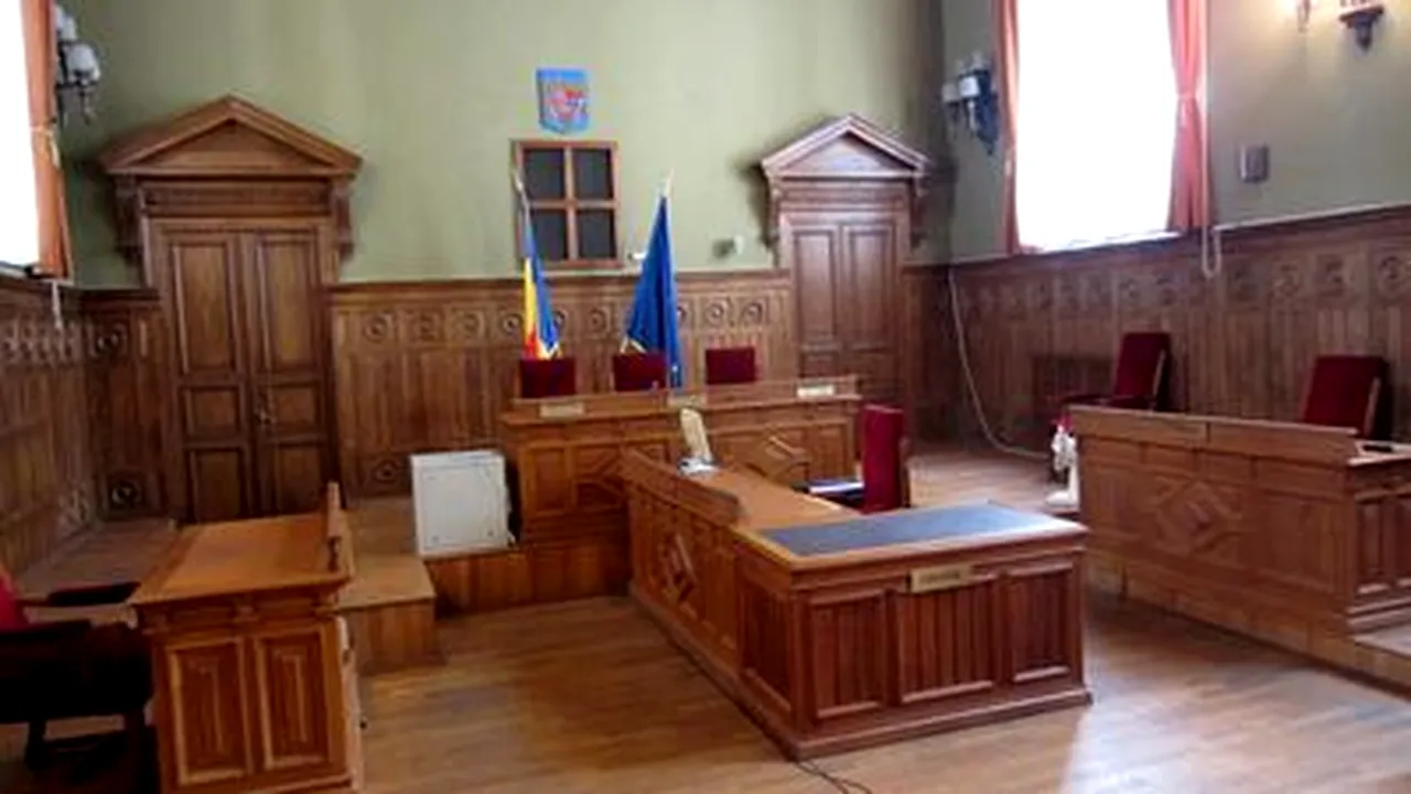 Protest la Judecătoria Ploieşti, şedinţele de judecată se suspendă timp de o oră 