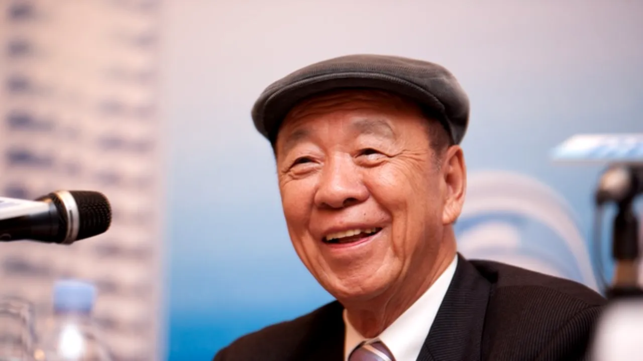 De la vânzător de alune la unul dintre cei mai mari miliardari din Asia