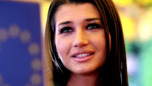 Elena Băsescu a vizitat comuna în care a obţinut 33% din voturi la europarlamentare