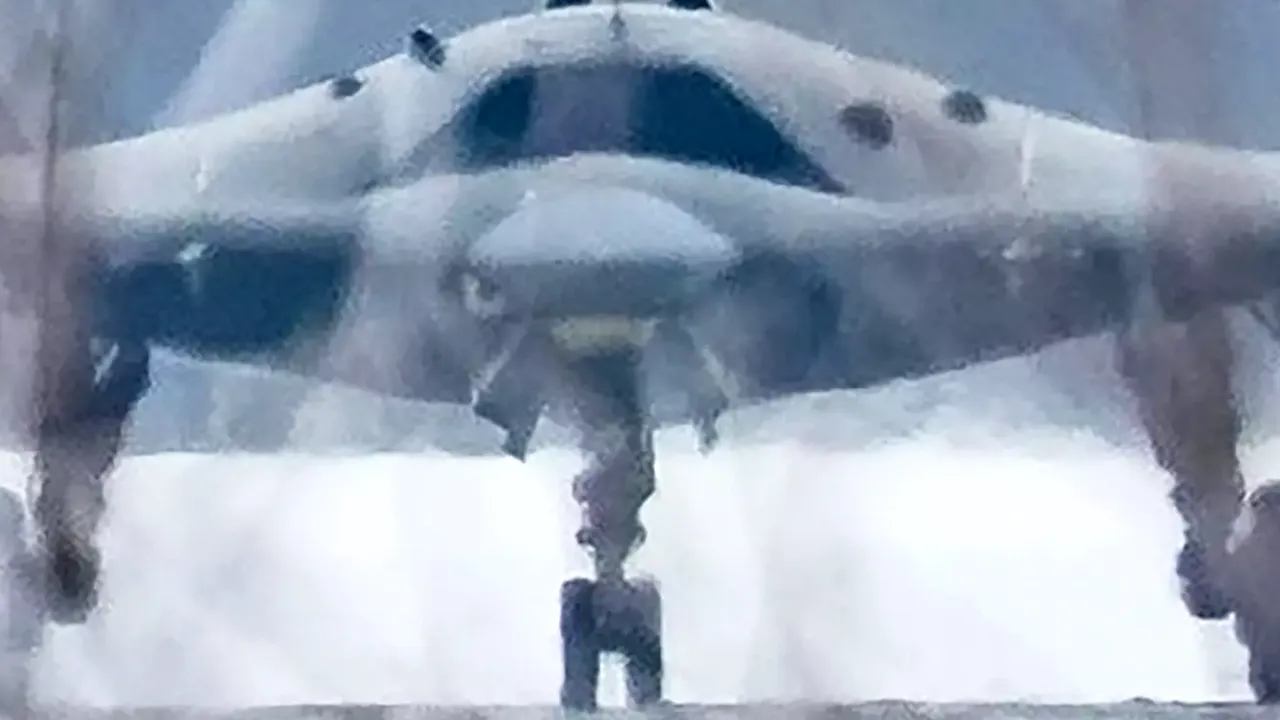 Avionul 