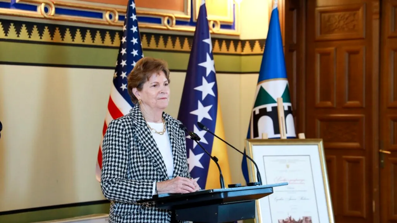 Doi senatori americani îi cer lui Trump să aplice imediat noile sancțiuni împotriva Rusiei