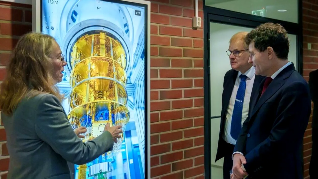 Nicușor Dan: Modelul de organizare a marilor companii finlandeze reprezintă o posibilă cale și pentru Romarm