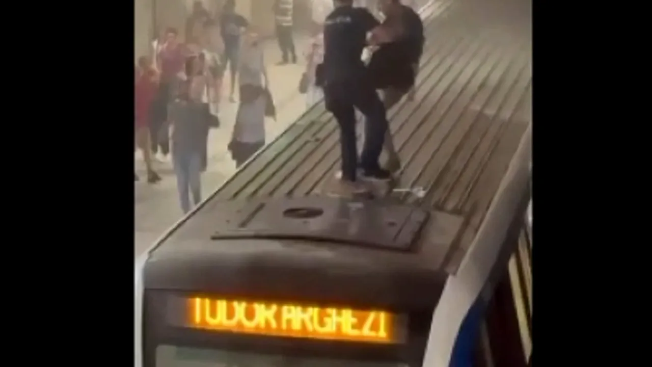 Incident la metrou. Un bărbat s-a suit pe garnitură şi a încercat să împrăştie substanţe dintr-un extinctor