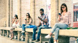 Generaţia Millennials are cea mai mare putere de cumpărare şi un impact economic major/ Punctele sensibile şi rolul recunoaşterii faciale