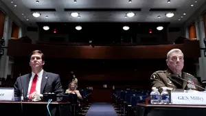 Şeful Pentagonului vrea să efectueze o vizită oficială în China, pe fondul tensiunilor dintre Washington şi Beijing