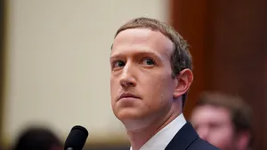 Zuckerberg admite că Facebook a avut o reacţie lentă faţă de ingerinţele ruse în alegeri şi vrea reglementări