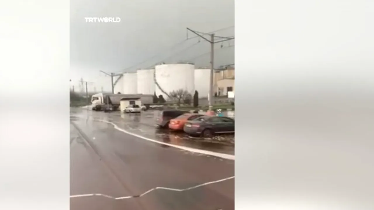 Scurgere masivă de ulei de floarea-soarelui în mare după atacuri rusești la Odesa