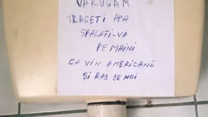 RADIOGRAFIA spitalelor bolnave: Rugină, pereţi găuriţi şi obiecte sanitare lipsă. Manager: O să înceapă să plouă în saloane. Banii îi am, dar fără avize eu nu pot începe renovarea - FOTO, VIDEO