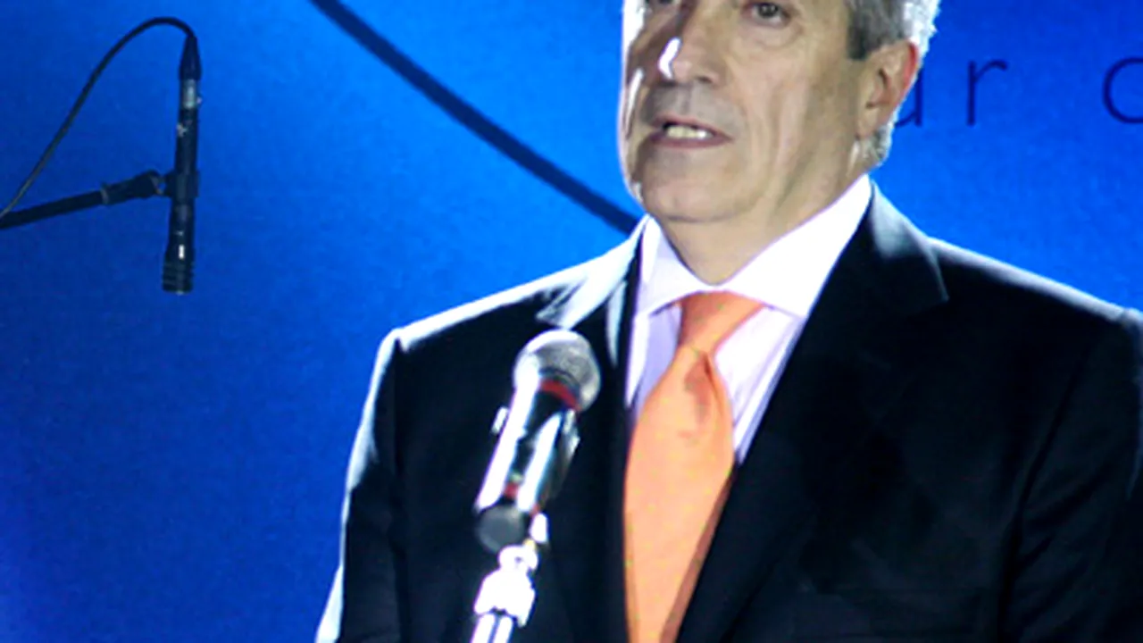 Tăriceanu: Am avertizat că importul excesiv de maşini vechi va distruge locurile de muncă