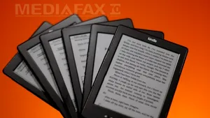 Franţa vrea să interzică Amazon să acorde discounturi şi livrare gratuită pentru cărţi