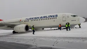 Un avion a derapat pe pista unui aeroport din Ucraina. Alte curse au fost anulate 
