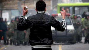 Iranul a arestat mai mulţi străini în timpul manifestaţiilor din 27 decembrie - VIDEO