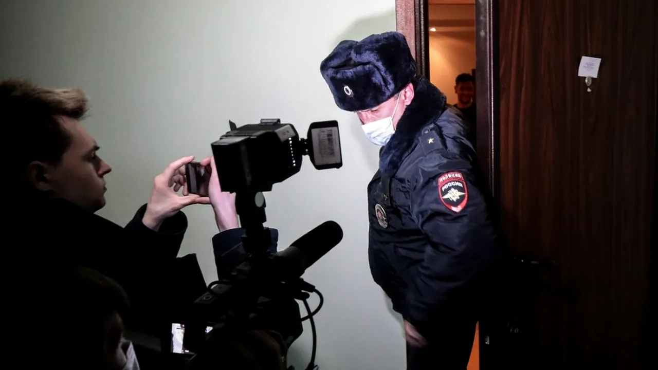 Rusia intensifică anchetele pe fondul protestelor opoziţiei / Percheziţie în casa lui Navalnîi