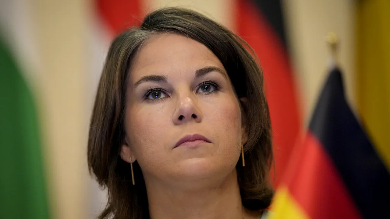 Tensiuni în coaliţia din Germania / Un grup din SPD denunţă abordarea lui Baerbock faţă de China