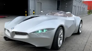 BMW Gina, o maşină ce pare să prindă 