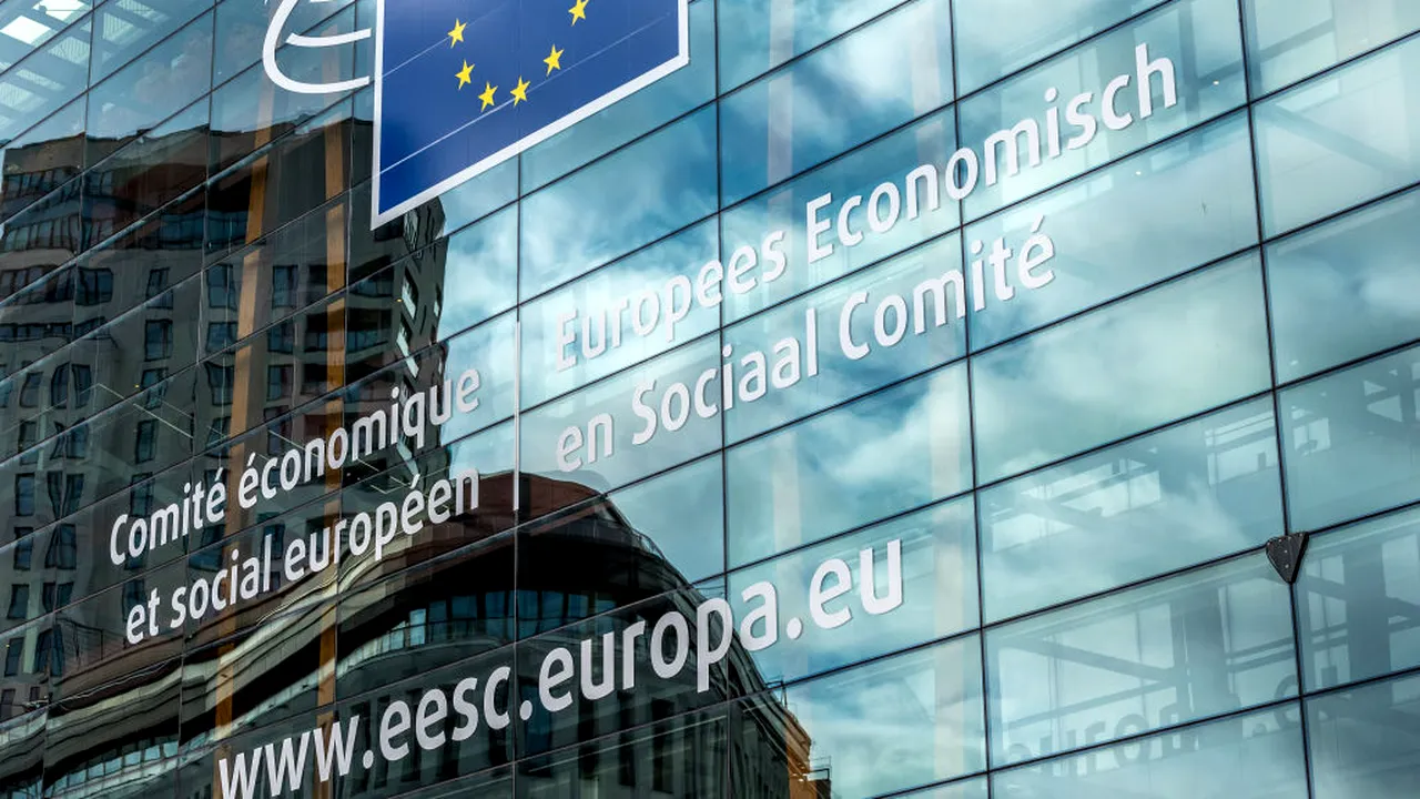 Euractiv: Organismul care se ocupă de politicile UE, afectat de acuzații de corupție