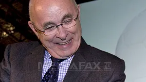 Candidatul susţinut de FRF s-a retras din cursa pentru preşedinţia FIFA