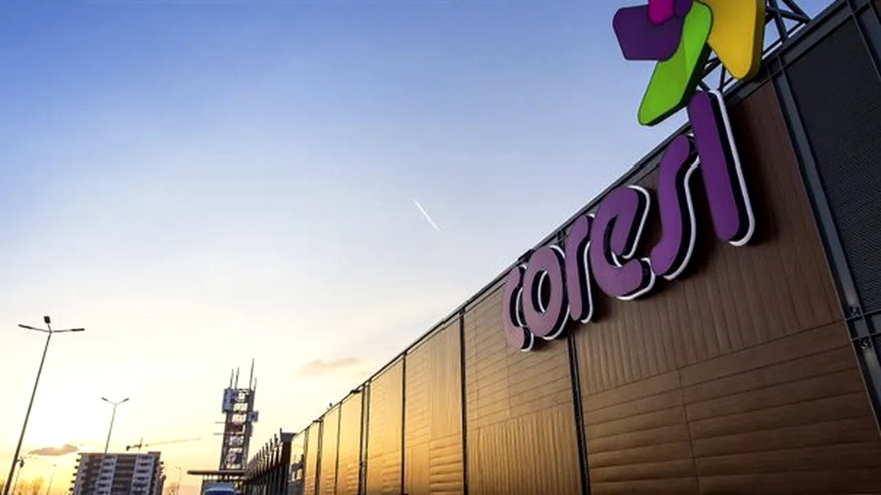 Centrul comercial Coresi, deschis la Braşov. Cum arată ansamblul comercial de 60 de milioane de euro de pe fosta platformă Tractorul - FOTO