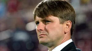 Uhrin: Cred că ieşim cu fruntea sus din Cupa UEFA