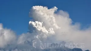 Vulcanul Aso din Japonia a intrat în erupţie