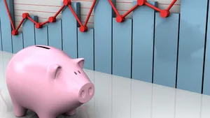 Alimentele s-au scumpit, inflaţia anuală a ajuns la 7,6%, peste aşteptări