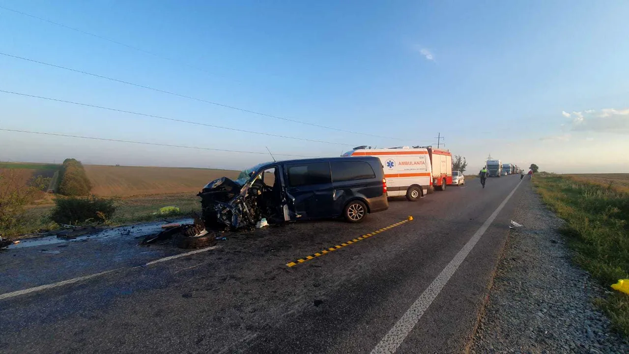 Zece victime, între care doi copii, după un accident pe DN 2, în Suceava