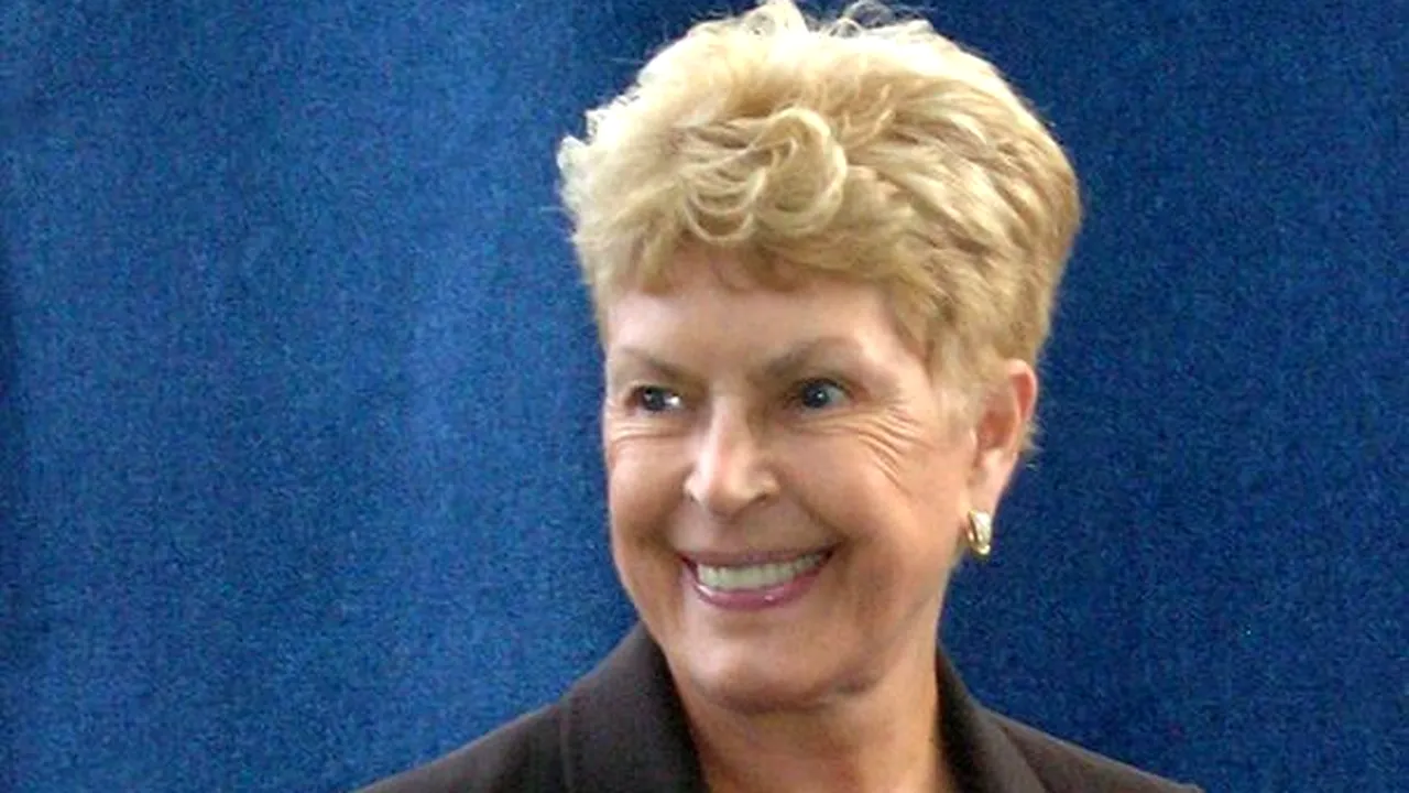 Scriitoarea britanică Ruth Rendell a murit la vârsta de 85 de ani