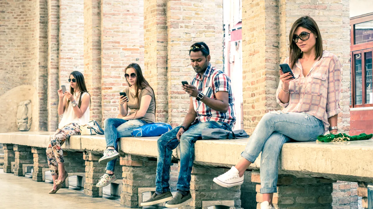 Generaţia Millennials are cea mai mare putere de cumpărare şi un impact economic major/ Punctele sensibile şi rolul recunoaşterii faciale
