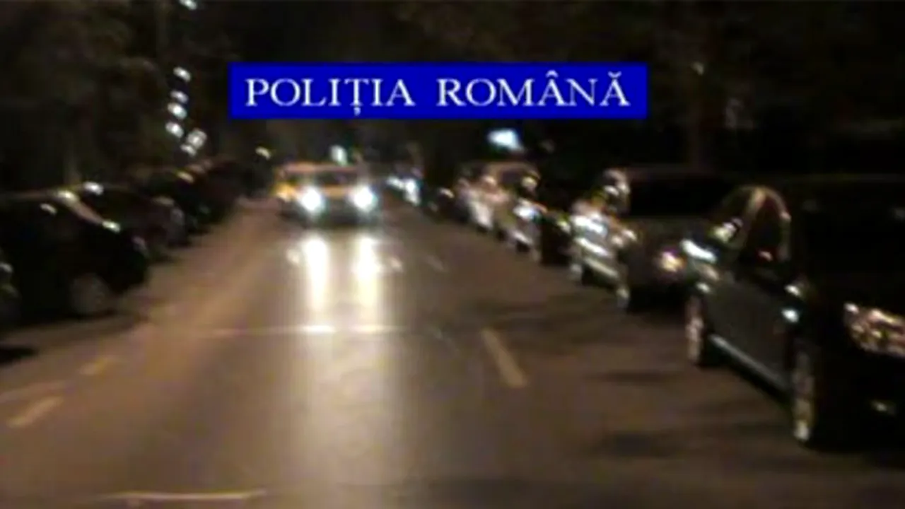 Patru hoţi, prinşi cu focuri de armă după ce au spart un restaurant din zona Unirii din Capitală - VIDEO