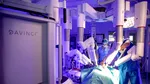 Chirurgia robotică, opțiune modernă de tratament pentru cancerul de prostată (P)