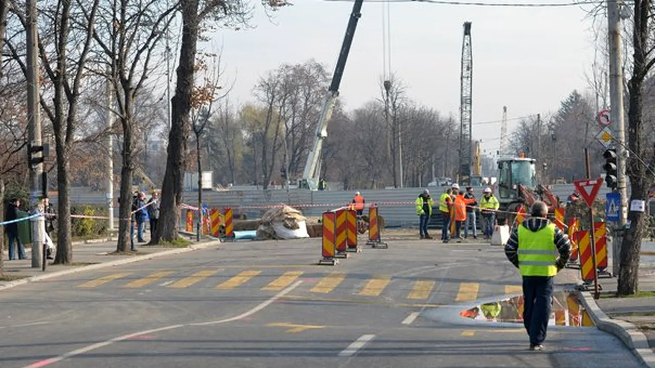 Carosabil SURPAT în centrul Capitalei - Ministrul Transporturilor: Sunt accidente tehnice care se întâmplă oriunde în lume. Tasările sunt 