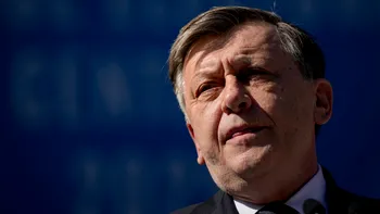 POLITIC Crin Antonescu îl pune la zid pe Radu Miruță: „S-a lăcomit la imagine”