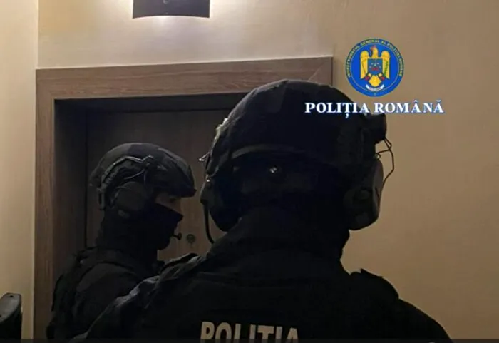 SOCIAL Percheziții într-un dosar penal vizând falimentarea Euroins. Procurorii au indicii privind schema prin care a fost prejudiciată compania de asigurări