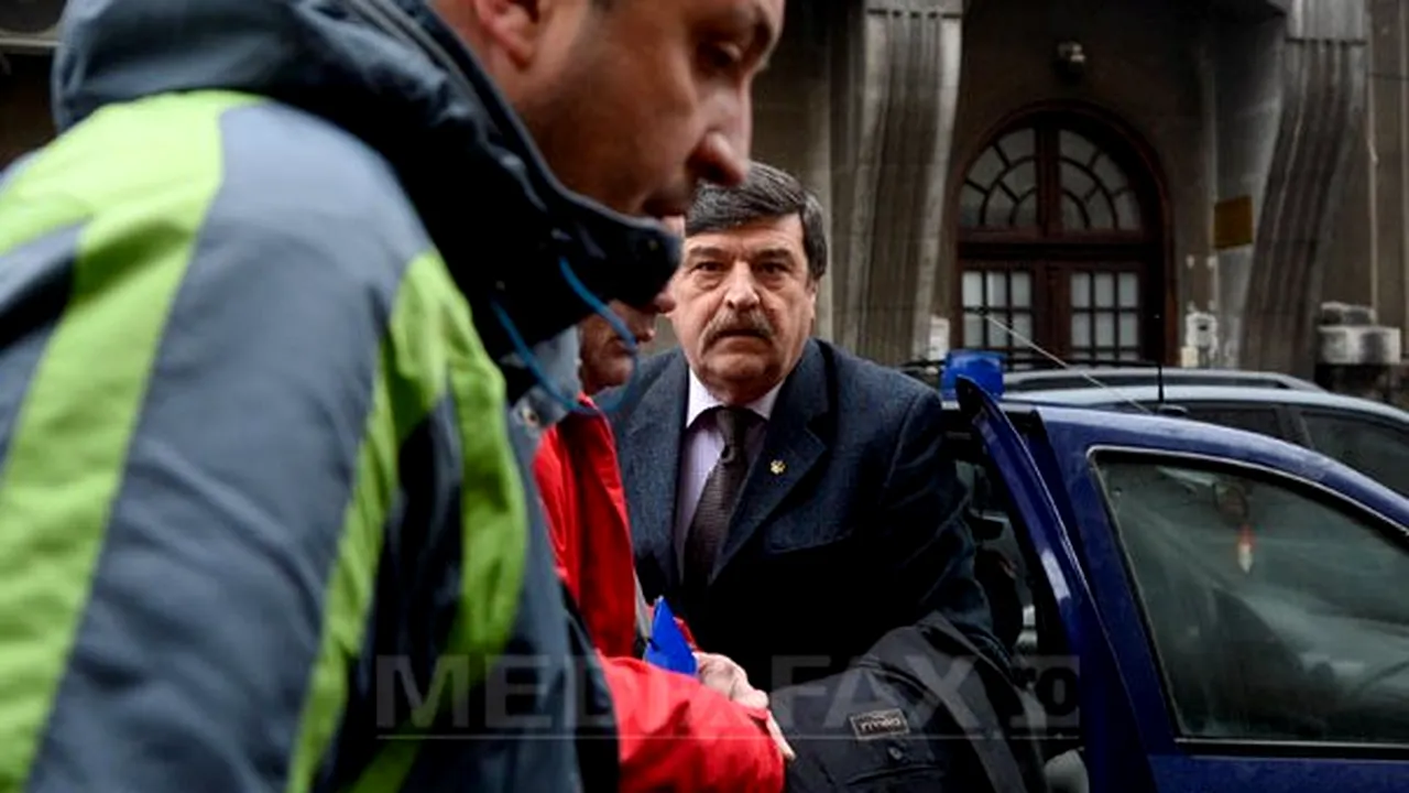 Fostul judecător CC Toni Greblă, trimis în judecată pentru trafic de influenţă