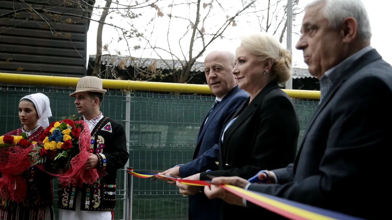 Dăncilă a inaugurat, luni, Bursa de Peşte din Tulcea, proiect de aproape 6 milioane euro