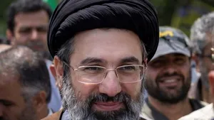 În timp ce israelienii și americanii îl caută, noul lider al Iranului a intrat pe social media. Și-a făcut conturi pe X și Telegram